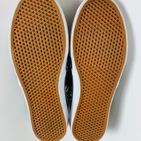 VANS•ORTHOLITE INSOLES• LEAF PATTERN•WOMENS SIZE 7.5 - Picture 7 of 7